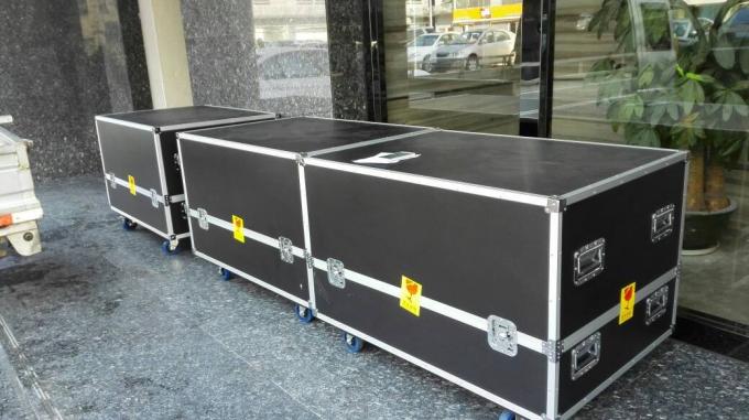 3 mặt 270 độ Hologram kim tự tháp hiển thị Vitrine 3D Holo Box Holographic Advertising Player 2