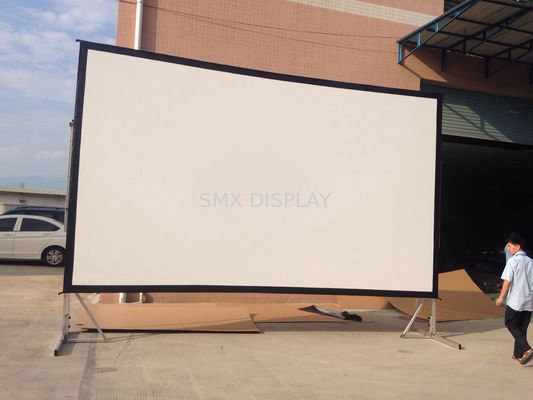 chất lượng Bên ngoài 16:9 120 inch chiếu phía trước gấp nhanh màn hình chiếu máy chiếu di động với giá đỡ Nhà máy